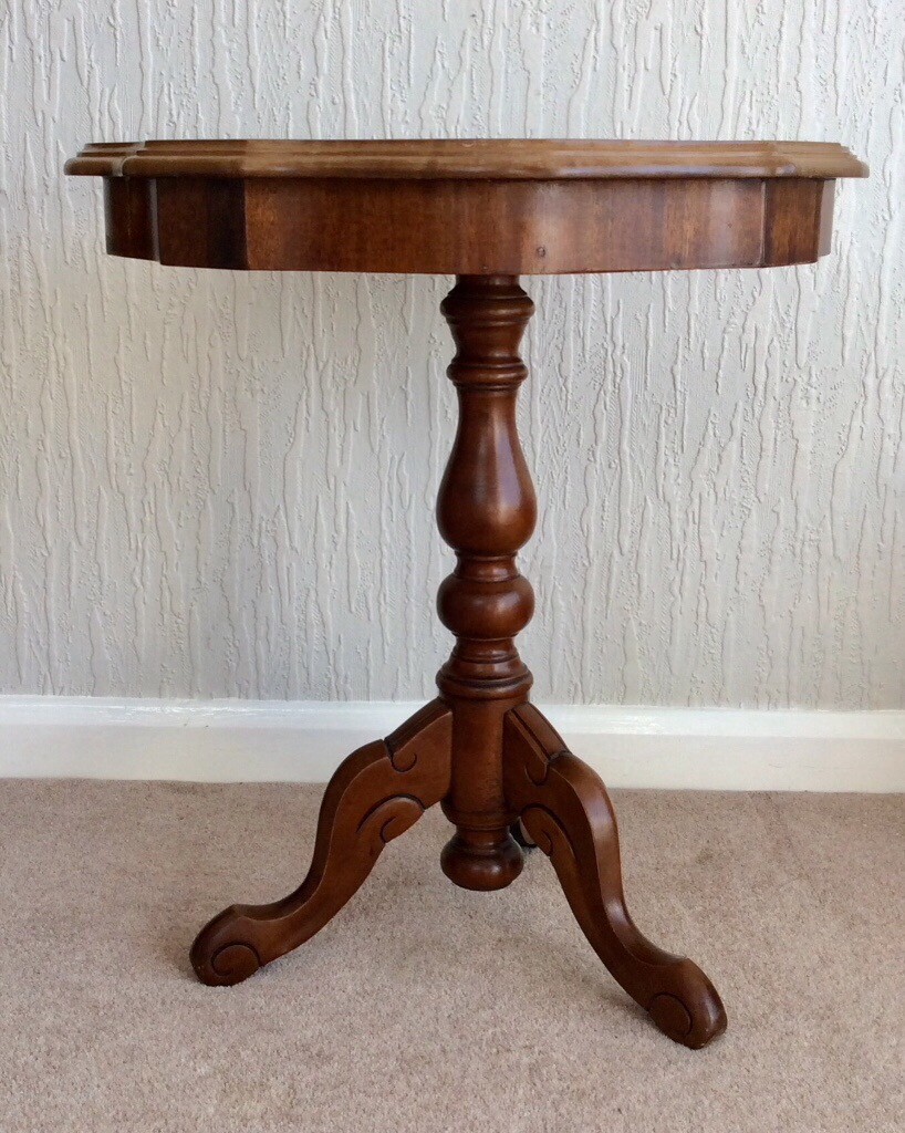 gumtree lamp table